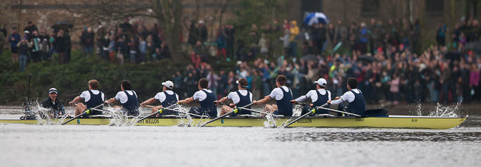 Oxford march to victory around the final bend of the Championship Course
